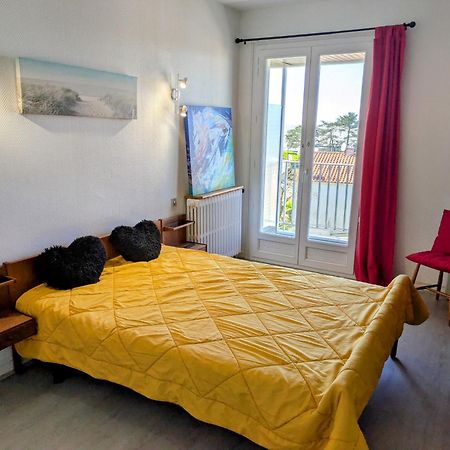 Appartement Vue Mer 180Deg Saint-Georges-de-Didonne Exterior photo